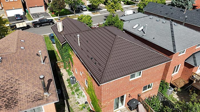 Mississauga Meta Roof with Talia panel style and upgraded Wrinkle Matt Plus finish