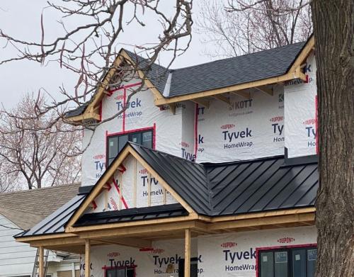 26 gauge standing seam roof in Toronto