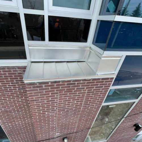 24 gauge smartlock standing seam panels in Brampton