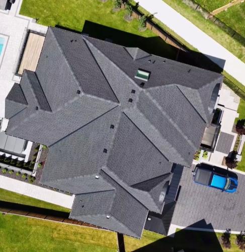 Roof replacement in Kleinburg with GAF Timberline UHDZ Charcoal roof shingles